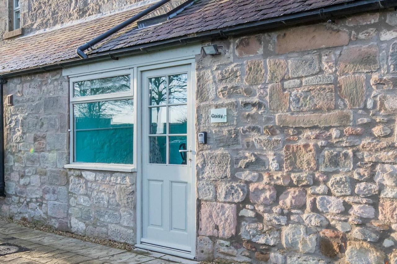 Host & Stay - Daisy Cottage Bamburgh Eksteriør bilde